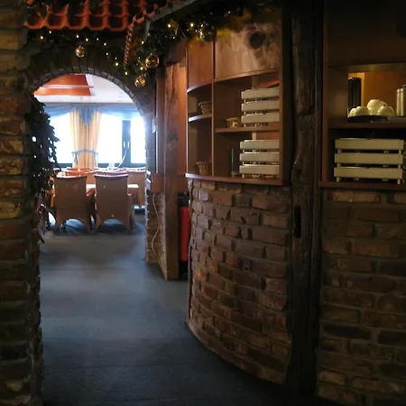 酒店 瓦尔德尚科餐厅酒店 3*